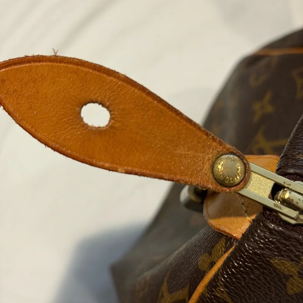 SALE❗️Louis Vuitton Monogram Speedy 40 - Picture 4 of 10